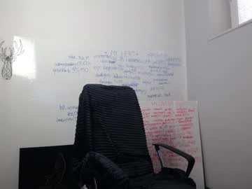 girl
        yourcrazyneightbor cam image #482028