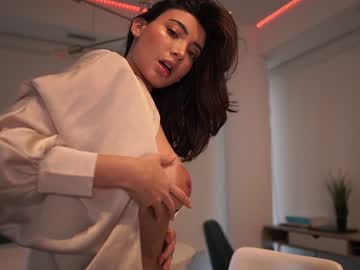girl
        letiziafulkers1 cam image #3501579