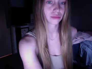 girl
        officiallyp cam image #3588564