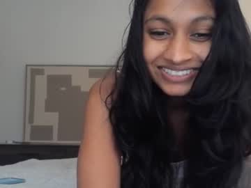 girl
        xzaramx cam image #3809715