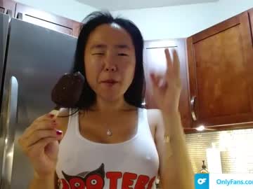 girl
        jiwon4u cam image #2960821