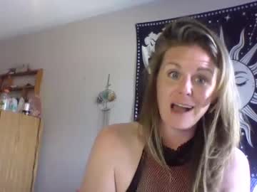 girl
        naughtyymarie420 cam image #1799182