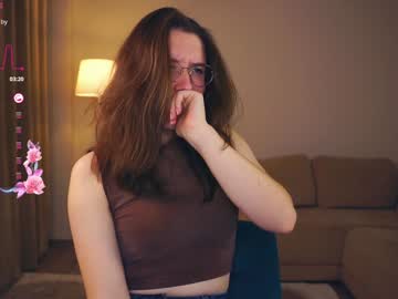 girl
        odelynaclay cam image #5148472