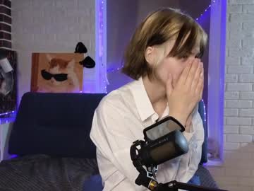 girl Cam Girls Get Busy With Their Dildos With No Shame with lizbethbiglow