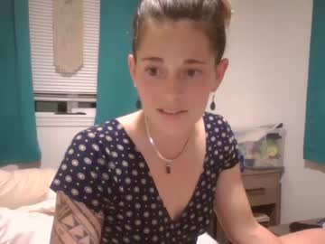 girl
        littlemilkymilf cam image #1795839