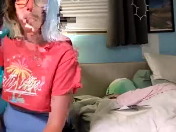 girl
        adasonii cam image #4675316