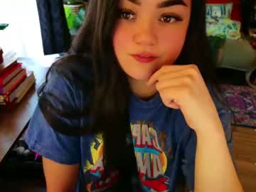 girl
        annatigarr cam image #4184147