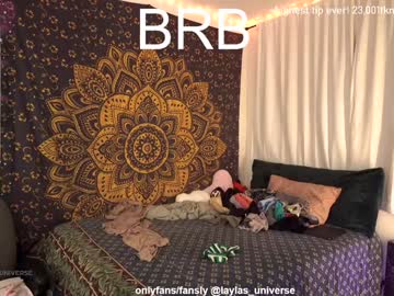girl
        laylas_universe cam image #4892022