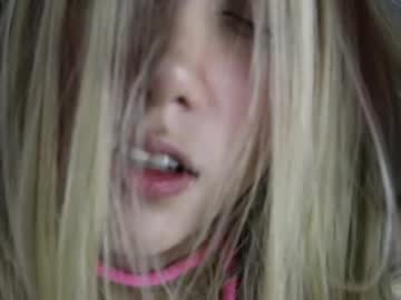 girl
        wendy_daniela cam image #3215784