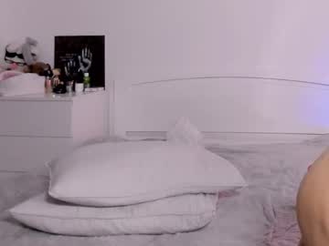girl
        andrea__tasty cam image #6211173