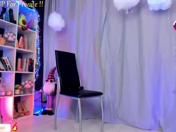 girl
        blush_mikki cam image #4095770