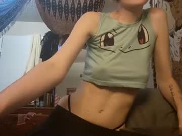 girl
        dumbemoloo cam image #3062245