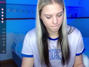 girl
        cutie__cut1e cam image #1224035