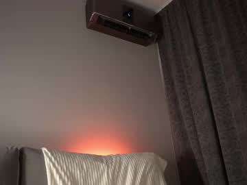 girl
        mia_blis cam image #6360705