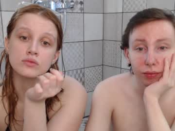 couple
        lian004 cam image #4485307
