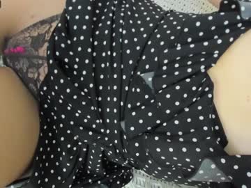 girl
        linapearl cam image #1575193