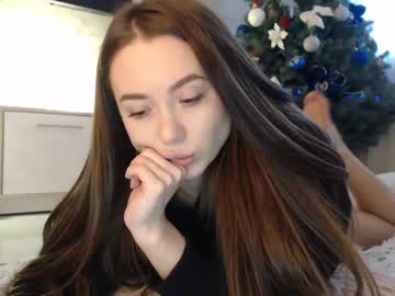 girl
        meryfoxxx cam image #3112251