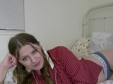 girl Cam Girls Get Busy With Their Dildos With No Shame with clementinecult