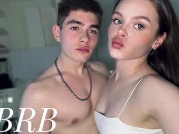couple
        tenderlovesss cam image #4511931