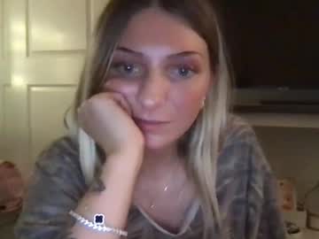 girl Cam Girls Get Busy With Their Dildos With No Shame with emiefox2