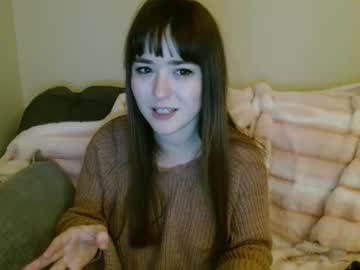 girl
        pillogoddess cam image #5289258