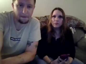 couple
        trillnonymau5 cam image #257217