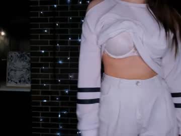 girl
        shellydavids cam image #730554