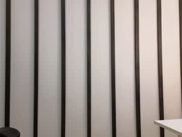 girl
        asti666 cam image #2673925