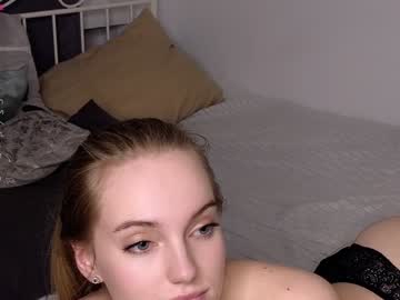 girl
        i_lovecandies cam image #3423258