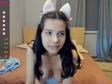 girl
        cherry_tery cam image #1658658