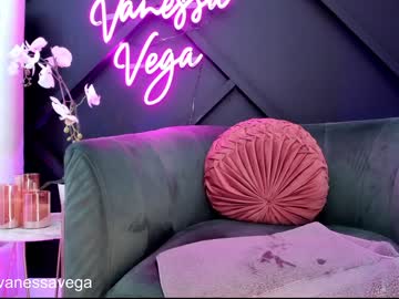 girl
        vanessa_vega cam image #2157538
