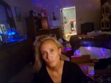 girl
        ariesangel_85 cam image #193816