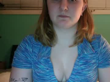 girl
        mistybaby265 cam image #3820067