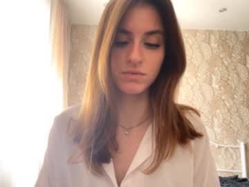 girl
        odelinabain cam image #6697559