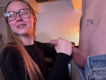 couple
        babyytonight cam image #4447871