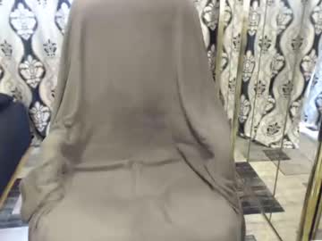 girl
        nicky_38hhugetits cam image #1933073