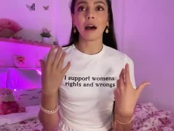 girl
        keirasworld cam image #7016596