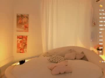 girl
        lil_stephanie cam image #6416445