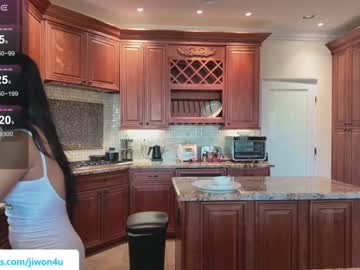 girl
        jiwon4u cam image #4401376