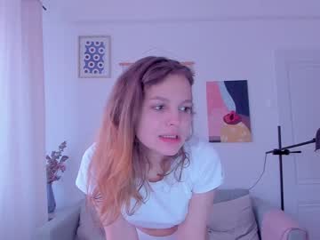 girl
        alice_sensational cam image #1224056