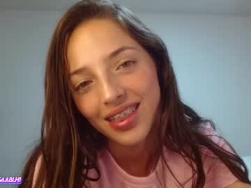 girl
        gabrielaa_18 cam image #652659