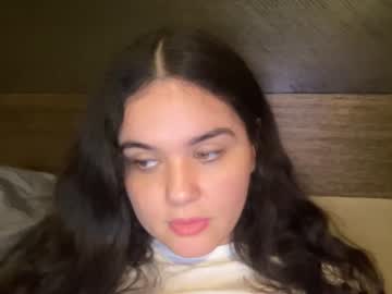 girl
        gia_is_horny cam image #1652382