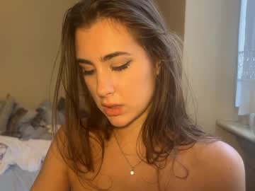 girl
        grammy_awards cam image #5216893