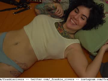 girl
        _frankie_rivers cam image #3273651