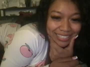 girl
        ohmyyleilani cam image #6071380