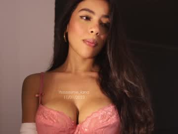 girl
        itsssssssme_lana cam image #645821