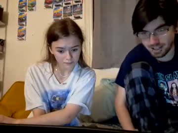 couple
        feetpirincess69 cam image #2456778