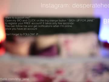girl
        shy_jane cam image #1704412