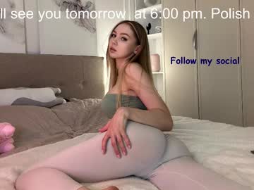girl
        avroramy cam image #7030708