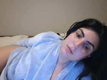 girl Cam Girls Get Busy With Their Dildos With No Shame with jennagems